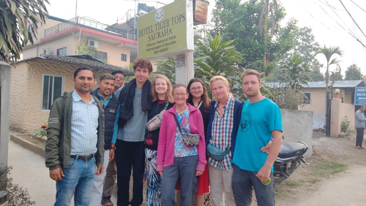 Hotel Tiger Tops Sauraha Kültér fotó